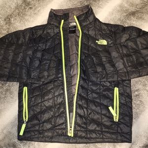 North Face Kids size small 7/8 Black jacket